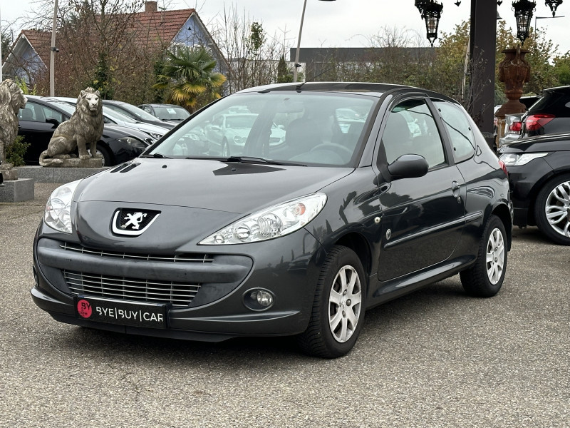 Photo 4 de l'offre de PEUGEOT 206 + 1.1 GENERATION 3P à 4990€ chez Colmar Sud Automobiles