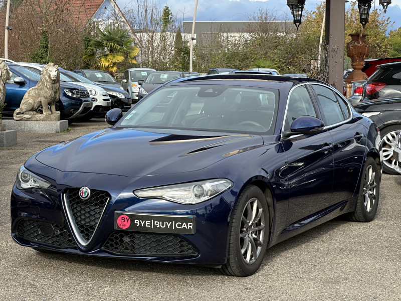 Alfa Romeo GIULIA 2.2 JTD 150CH SUPER AT8 Diesel BLEU Occasion à vendre