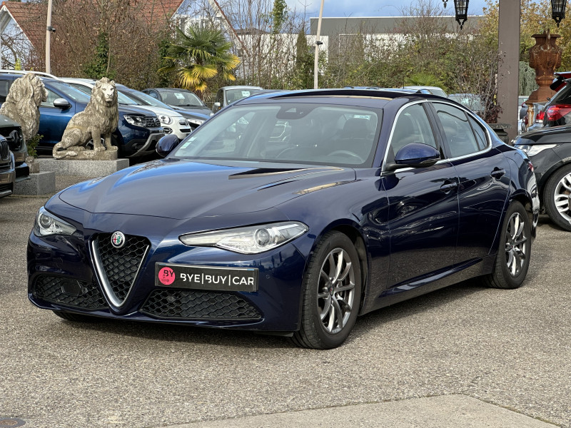 Photo 4 de l'offre de ALFA ROMEO GIULIA 2.2 JTD 150CH SUPER AT8 à 13990€ chez Colmar Sud Automobiles