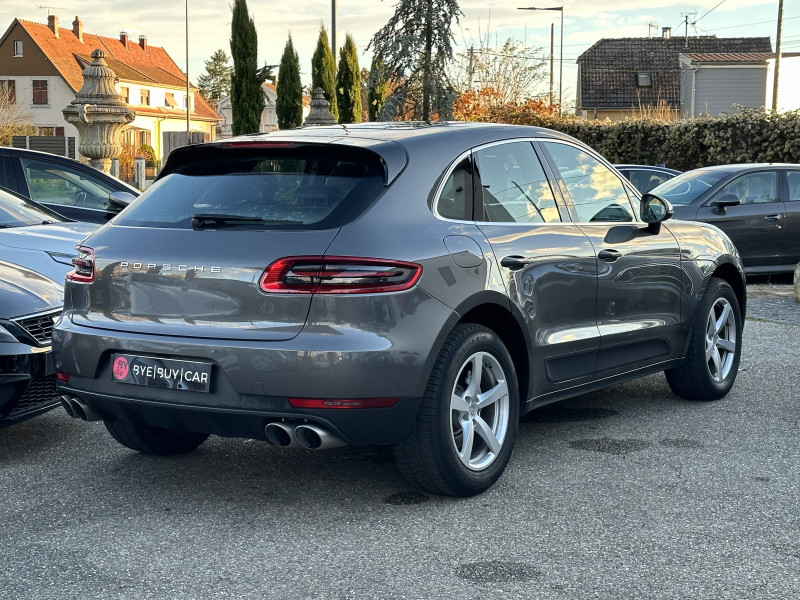 Photo 2 de l'offre de PORSCHE MACAN 3.0 V6 258CH S DIESEL PDK à 37990€ chez Colmar Sud Automobiles