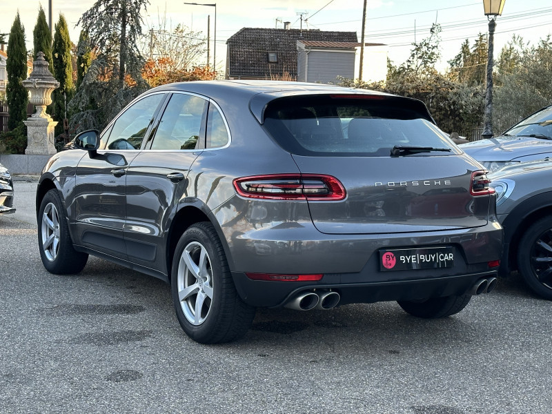 Photo 11 de l'offre de PORSCHE MACAN 3.0 V6 258CH S DIESEL PDK à 37990€ chez Colmar Sud Automobiles