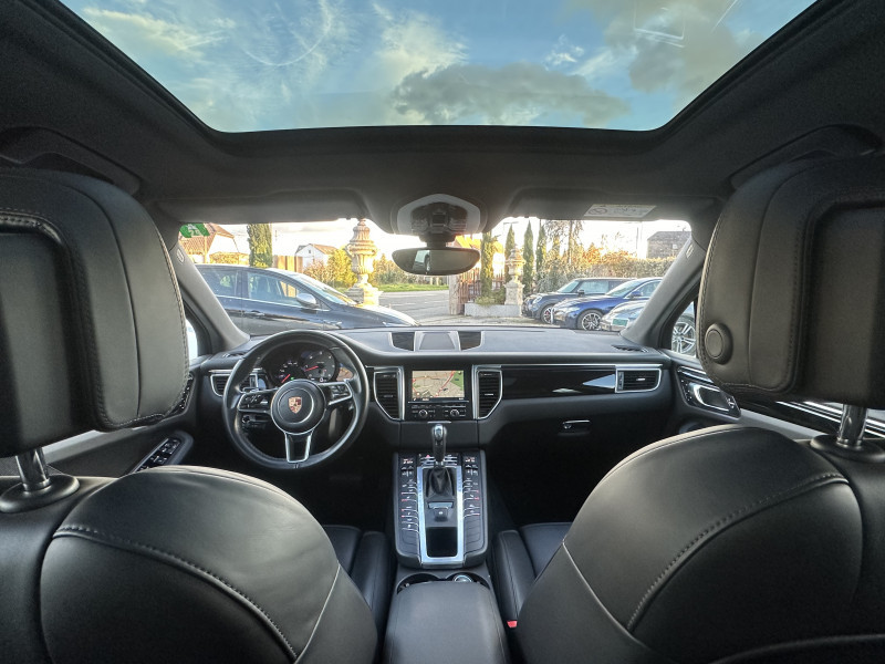 Photo 22 de l'offre de PORSCHE MACAN 3.0 V6 258CH S DIESEL PDK à 37990€ chez Colmar Sud Automobiles