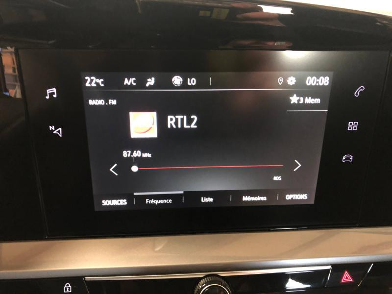 Photo 13 de l'offre de OPEL Mokka Mokka-e 136ch Elegance à 32784€ chez YVES MAHEO SA