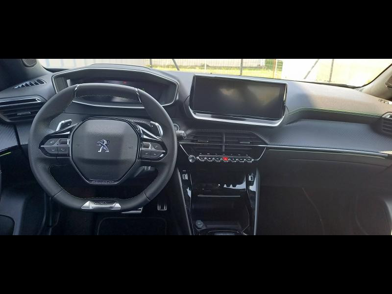 Photo 8 de l'offre de PEUGEOT 2008 1.2 PureTech 130ch S&S GT Pack EAT8 à 28980€ chez OCEANE AUTOMOBILES