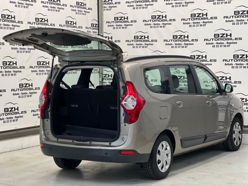 Photo 5 de l'offre de DACIA LODGY 1.5 DCI 90CH ECO² LAUREATE 7 PLACES à 10990€ chez BZH Automobiles
