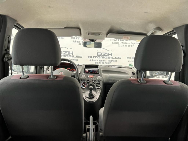 Photo 12 de l'offre de FIAT PANDA 1.2 8V 69CH DYNAMIC EURO5 à 5990€ chez BZH Automobiles