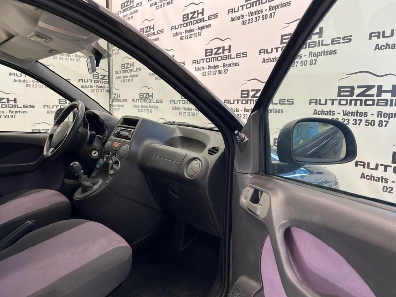 Photo 13 de l'offre de FIAT PANDA 1.2 8V 69CH DYNAMIC EURO5 à 5990€ chez BZH Automobiles