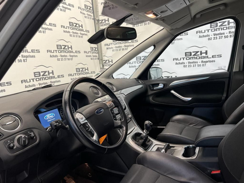 Photo 15 de l'offre de FORD S-MAX 2.0 TDCI 140CH DPF TITANIUM 5 PLACES à 11490€ chez BZH Automobiles
