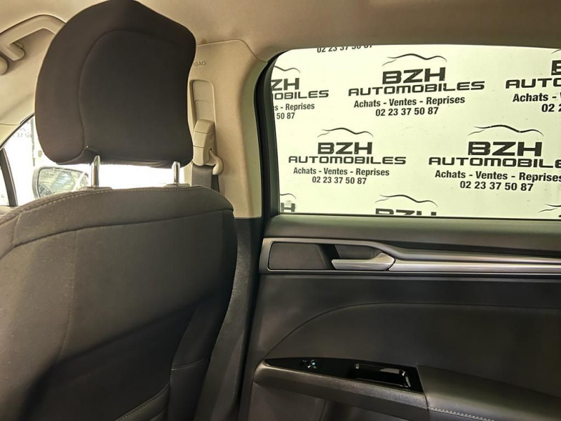 Photo 11 de l'offre de FORD MONDEO 2.0 TDCI 150CH TITANIUM 5P à 13990€ chez BZH Automobiles