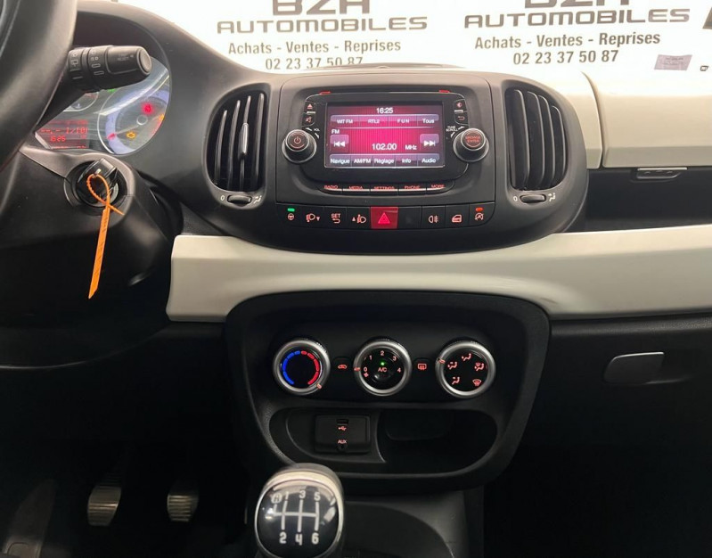 Photo 13 de l'offre de FIAT 500L 1.6 MULTIJET 16V 105CH S&S EASY à 12490€ chez BZH Automobiles