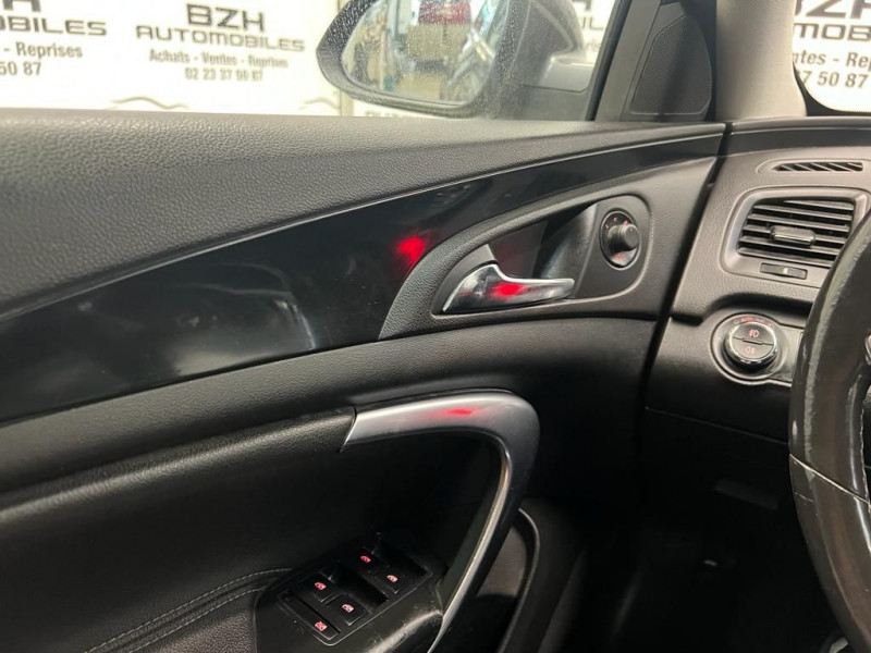 Photo 18 de l'offre de OPEL INSIGNIA 1.8 ECOTEC CONNECT PACK 4P à 9990€ chez BZH Automobiles