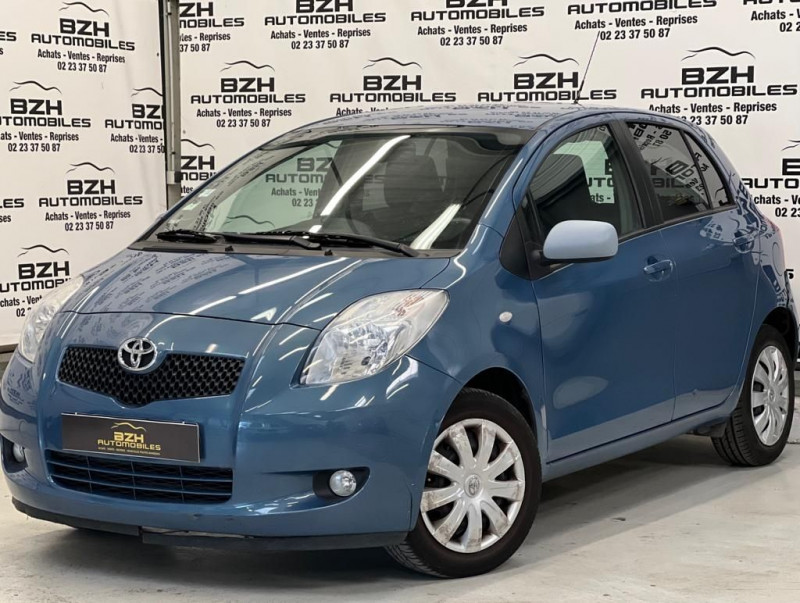 Toyota YARIS 87 VVT-I 5P Essence BLEU C Occasion à vendre