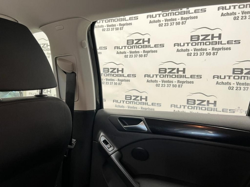 Photo 17 de l'offre de VOLKSWAGEN GOLF VI DISPONIBILITE IMMEDIAT 2.0 TDI 140CH FAP CONFORTLINE DSG6 5P à 13490€ chez BZH Automobiles