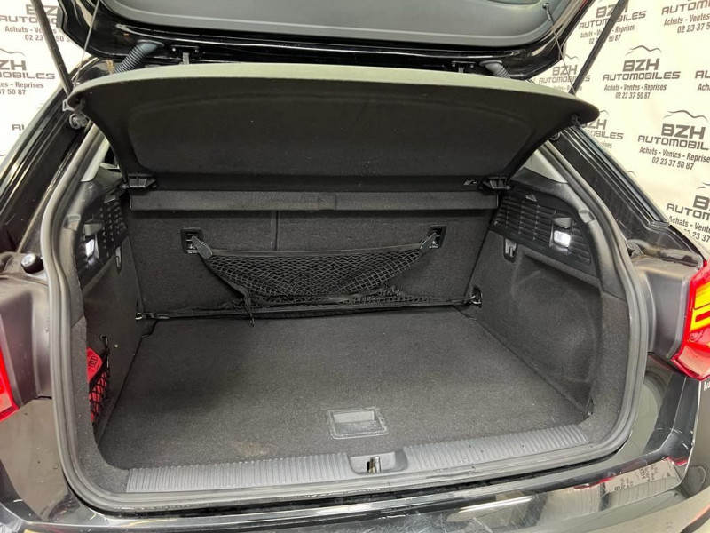 Photo 15 de l'offre de AUDI Q2 1.6 TDI 116CH DESIGN LUXE à 21990€ chez BZH Automobiles