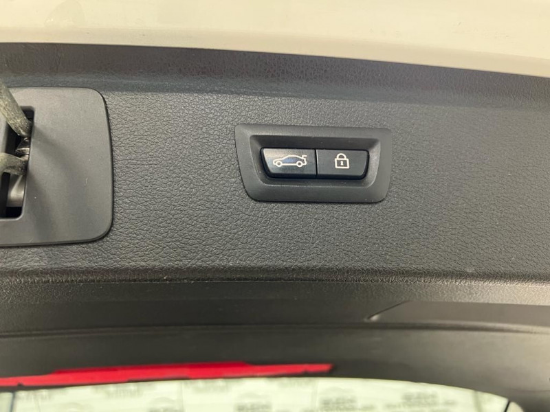 Photo 18 de l'offre de BMW SERIE 2 ACTIVETOURER (F45) 218DA 150CH LUXURY à 16490€ chez BZH Automobiles