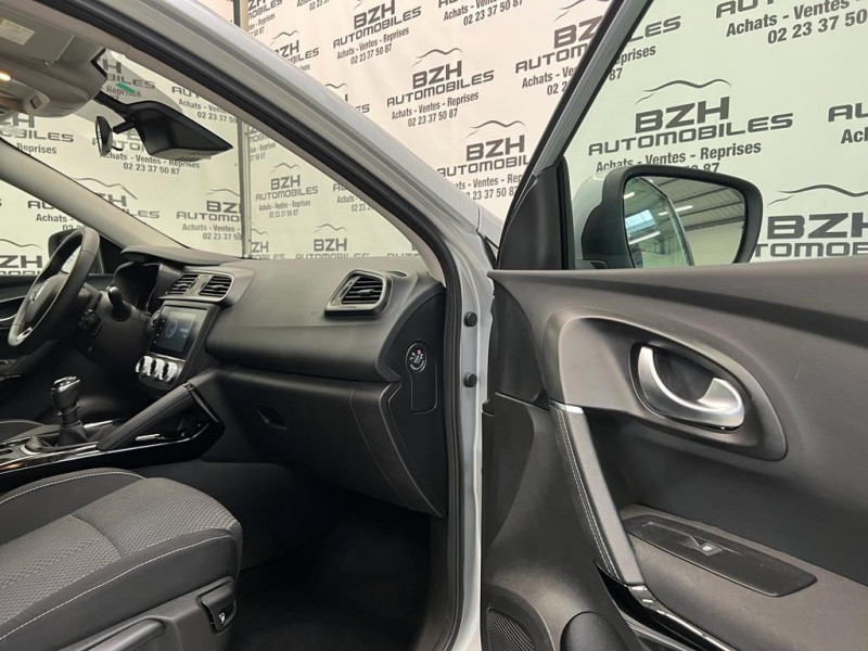 Photo 16 de l'offre de RENAULT KADJAR 1.5 BLUE DCI 115CH BUSINESS à 19490€ chez BZH Automobiles