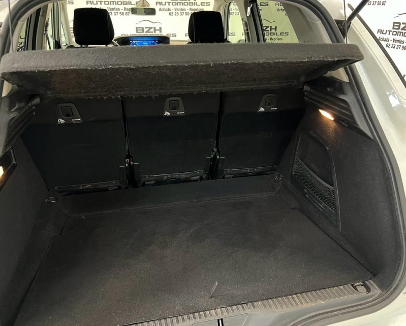 Photo 20 de l'offre de CITROEN C4 PICASSO E-HDI 115CH INTENSIVE ETG6 à 13990€ chez BZH Automobiles