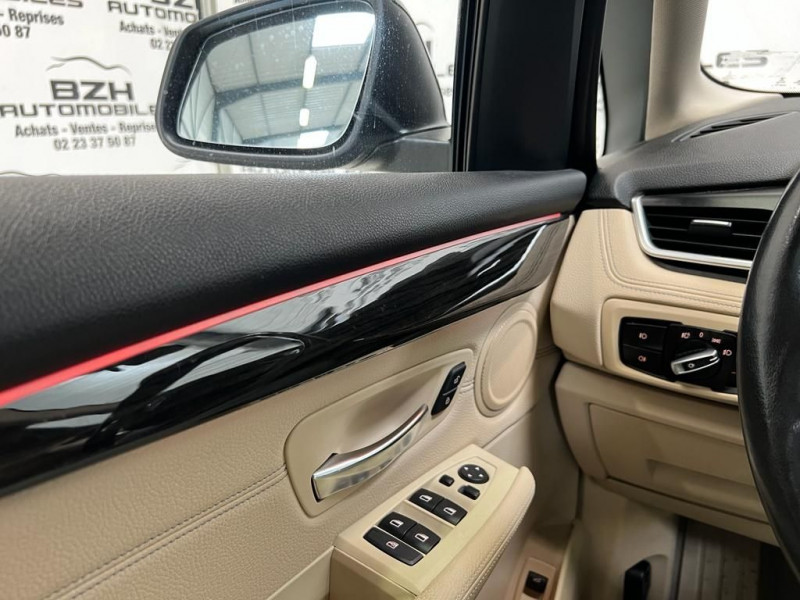 Photo 20 de l'offre de BMW SERIE 2 ACTIVETOURER (F45) 218DA 150CH LOUNGE à 16990€ chez BZH Automobiles