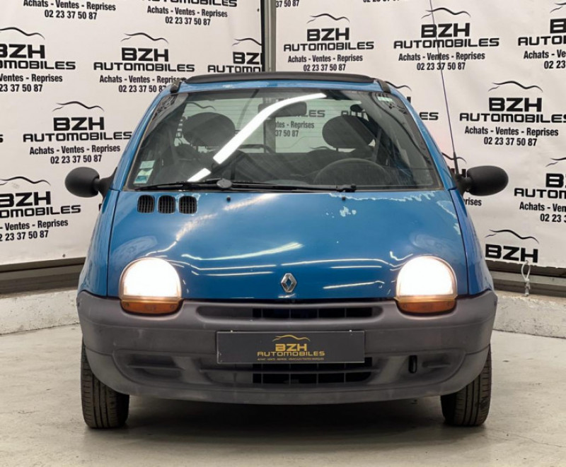 Photo 3 de l'offre de RENAULT TWINGO 1.2 55CH ALIZE à 3490€ chez BZH Automobiles