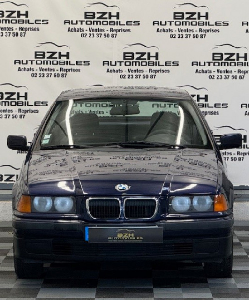 Photo 2 de l'offre de BMW SERIE 3 COMPACT (E36) 316I 105CH à 4490€ chez BZH Automobiles