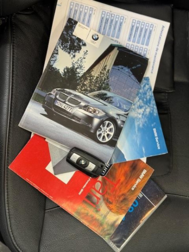 Photo 13 de l'offre de BMW SERIE 3 TOURING (E91) 320D 177CH CONFORT à 8490€ chez BZH Automobiles