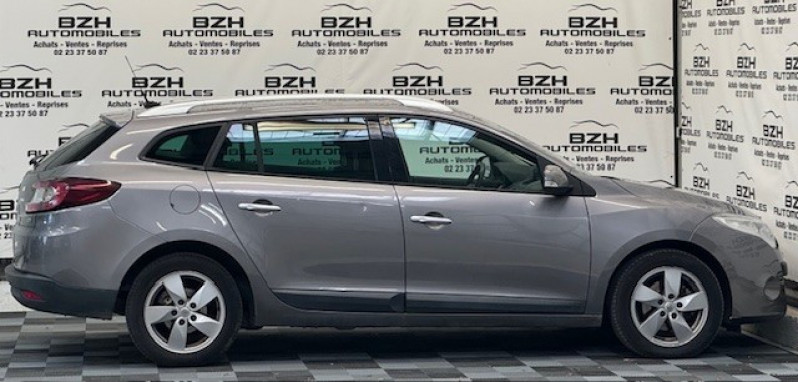 Photo 5 de l'offre de RENAULT MEGANE III ESTATE 1.5 DCI 105CH DYNAMIQUE ECO² à 5990€ chez BZH Automobiles