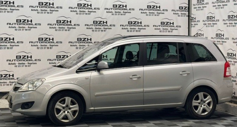 Photo 3 de l'offre de OPEL ZAFIRA 1.7 CDTI 110CH COOL LINE² 7 PLACES * CLIM / 7PL * à 8490€ chez BZH Automobiles