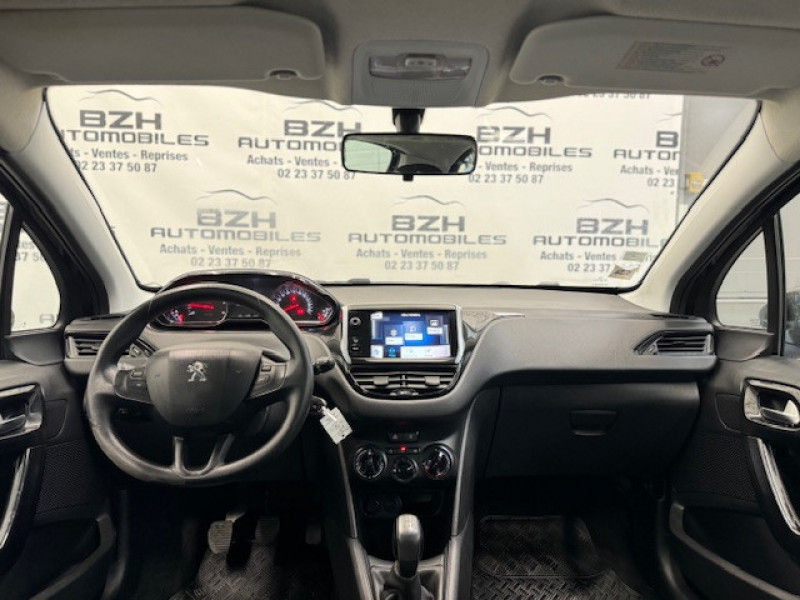 Photo 9 de l'offre de PEUGEOT 208 1.4 HDI ACTIVE 5P * CLIM / REGULATEUR / ECRAN * à 8490€ chez BZH Automobiles