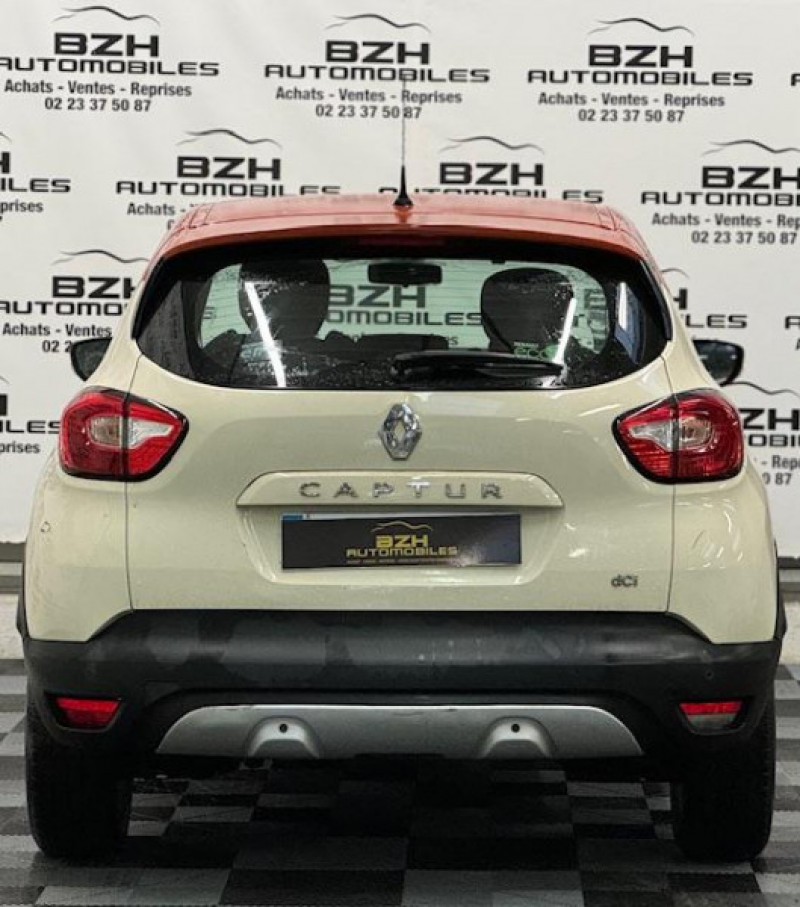 Photo 4 de l'offre de RENAULT CAPTUR 1.5 DCI 90CH S&S ENERGY BUSINESS ECO² * CLIM / REGUL * à 10990€ chez BZH Automobiles