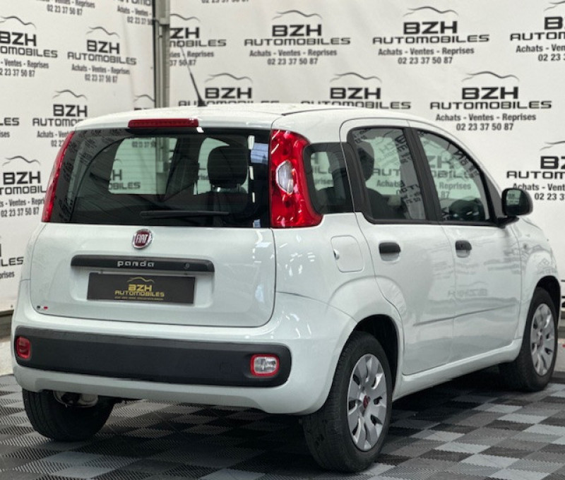 Photo 3 de l'offre de FIAT PANDA 1.2 8V 69CH POP  * FAIBLE KMS / VITRE ELEC * à 8490€ chez BZH Automobiles