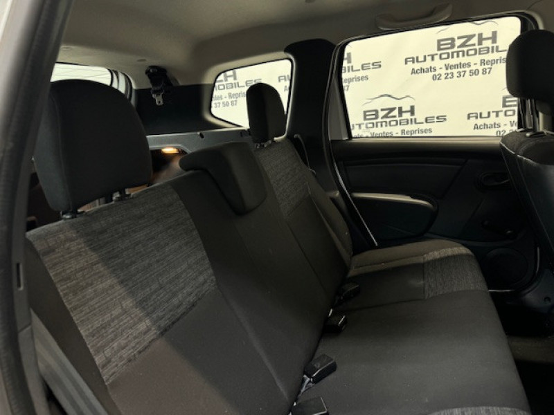 Photo 10 de l'offre de DACIA DUSTER 1.5 DCI 90CH FAP AMBIANCE 4X2 * CLIM * à 11990€ chez BZH Automobiles