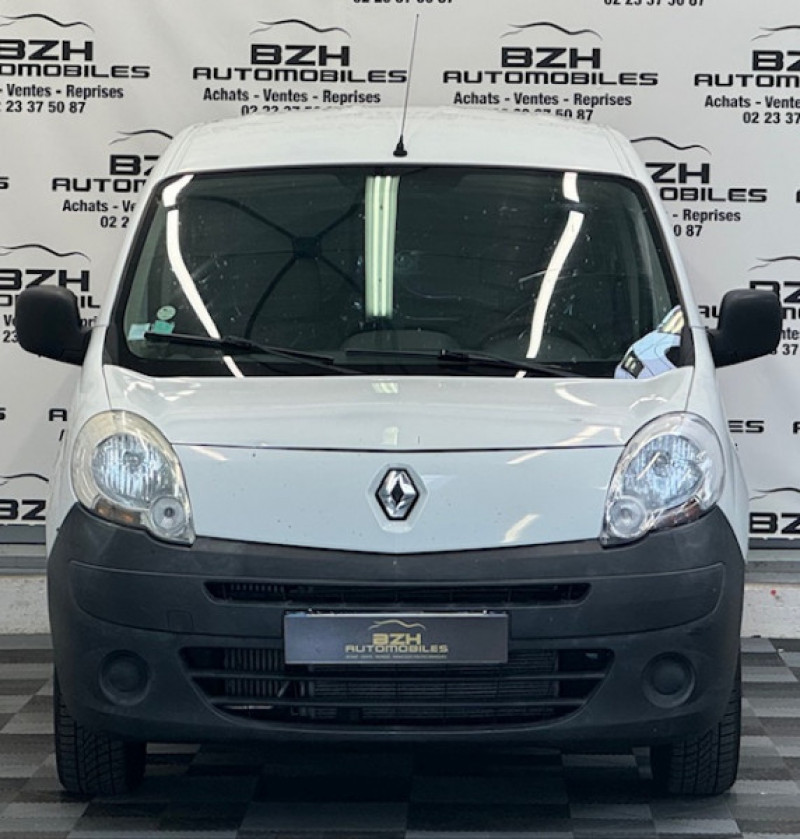 Photo 3 de l'offre de RENAULT KANGOO II EXPRESS COMPACT 1.5 DCI 85CH GRAND CONFORT * CLIM * à 8490€ chez BZH Automobiles