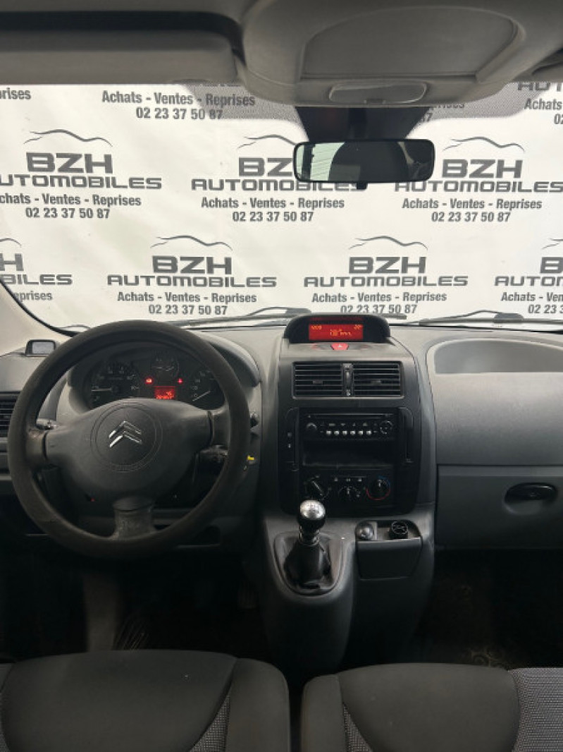 Photo 11 de l'offre de CITROEN JUMPY FG 2.0 HDI 120CH COMBI ATLANTE L1H1 6PL  / TVA RECUPERABLE / à 11990€ chez BZH Automobiles