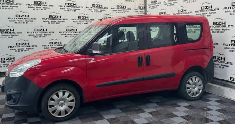 Photo 5 de l'offre de OPEL COMBO TOUR 1.6 CDTI 90CH COSMO L1H1 à 13490€ chez BZH Automobiles