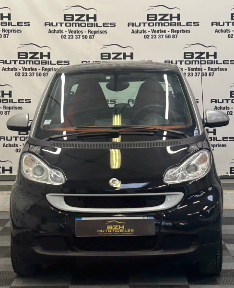 Photo 2 de l'offre de SMART FORTWO COUPE 71CH MHD PASSION SOFTOUCH DISPONBILITE IMMEDIATE à 6490€ chez BZH Automobiles