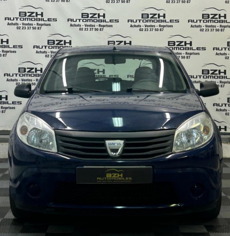 Photo 2 de l'offre de DACIA SANDERO 1.4 75CH  GARANTIE 12 MOIS à 5990€ chez BZH Automobiles