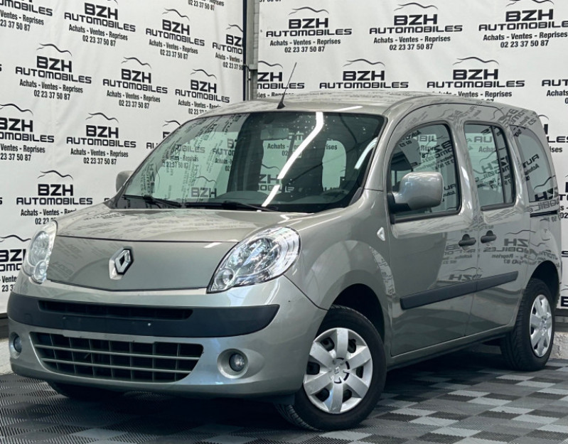 Photo 1 de l'offre de RENAULT KANGOO II 1.5 DCI 85CH AUTHENTIQUE à 9490€ chez BZH Automobiles