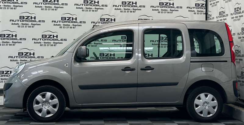 Photo 2 de l'offre de RENAULT KANGOO II 1.5 DCI 85CH AUTHENTIQUE à 9490€ chez BZH Automobiles