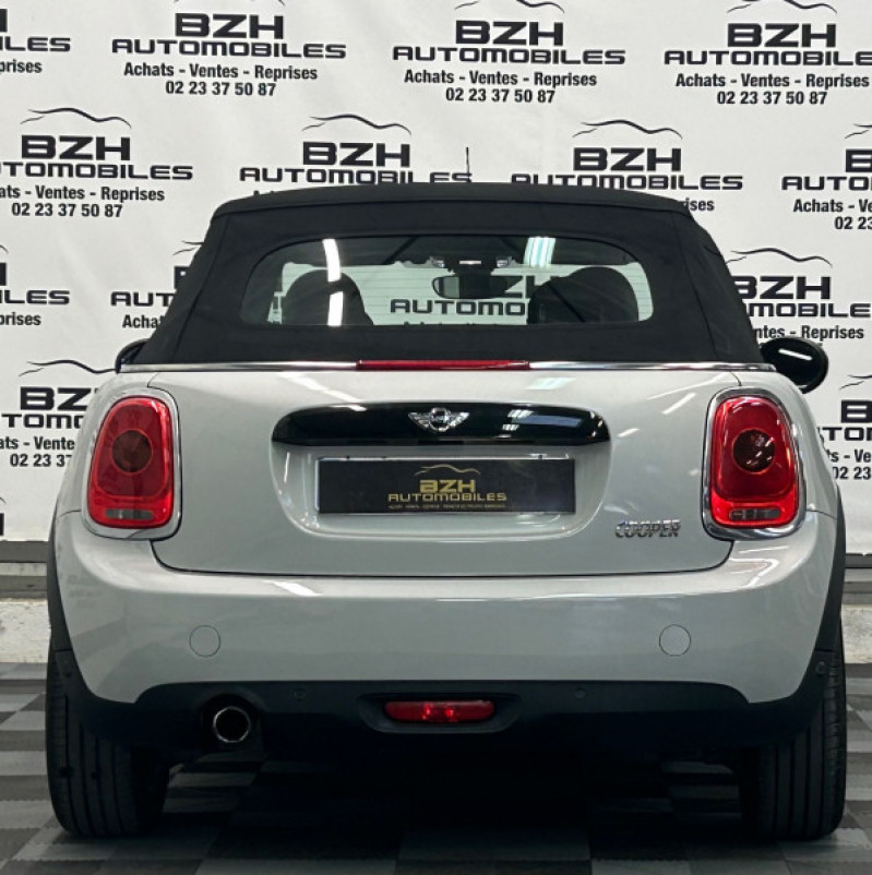 Photo 5 de l'offre de MINI CABRIO COOPER 136CH CHILI à 17990€ chez BZH Automobiles