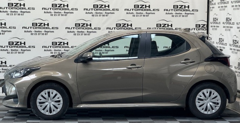 Photo 3 de l'offre de TOYOTA YARIS 116H DYNAMIC 5P * PREMIÈRE MAIN /  GARANTIE 10 ANS / RÉGUL. ADAPTATIF / CAMERA * à 19990€ chez BZH Automobiles