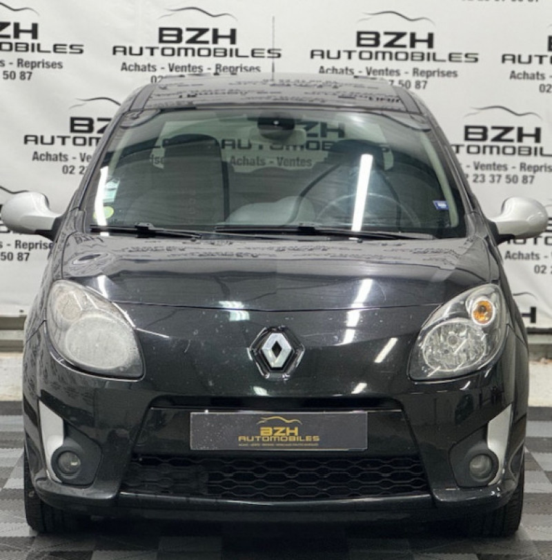 Photo 2 de l'offre de RENAULT TWINGO II GT GORDINI 1.2 16V 100CH * CLIM / TOIT OUVRANT * GARANTIE 12 MOIS à 4490€ chez BZH Automobiles