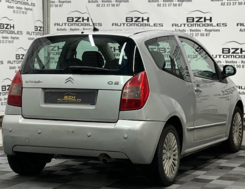 Photo 2 de l'offre de CITROEN C2 1.4 PACK 3P à 5490€ chez BZH Automobiles