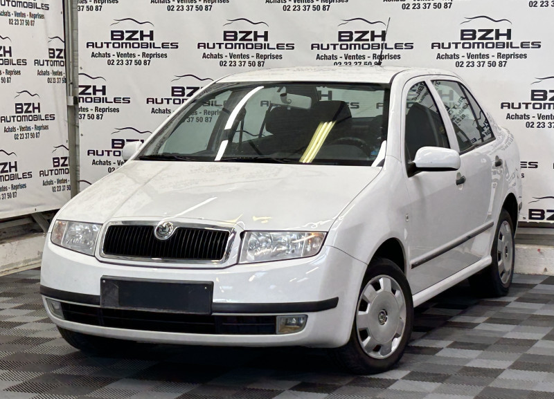 Skoda FABIA 1.4 16V CONFORT BA / BOITE AUTO Essence BLANC Occasion à vendre