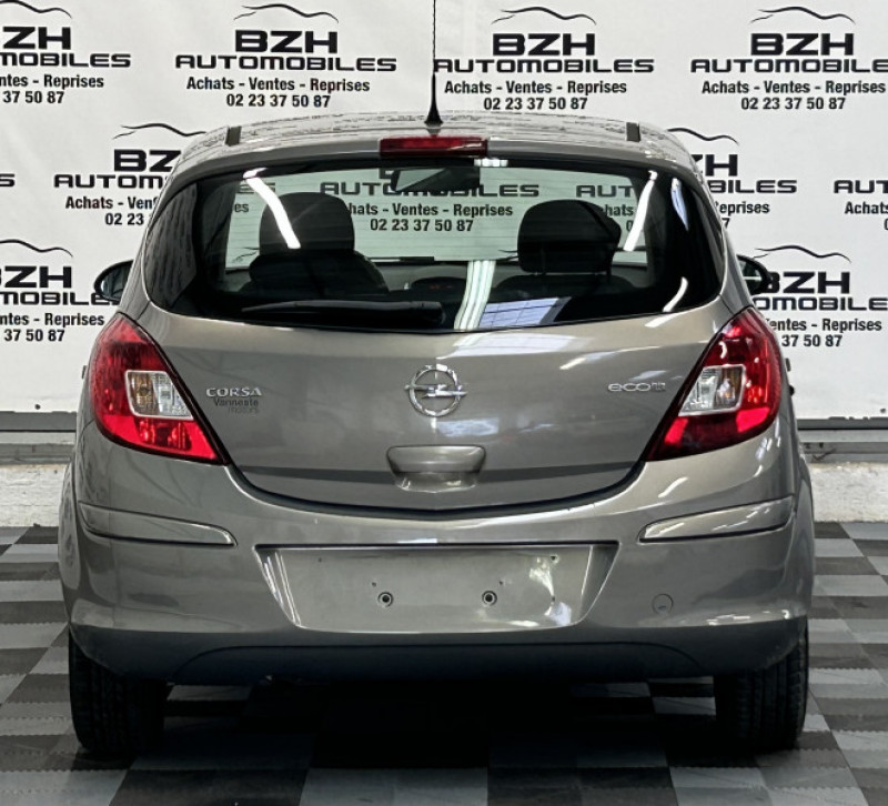 Photo 4 de l'offre de OPEL CORSA 1.3 CDTI95 FAP COLOR EDITION 5P à 7490€ chez BZH Automobiles