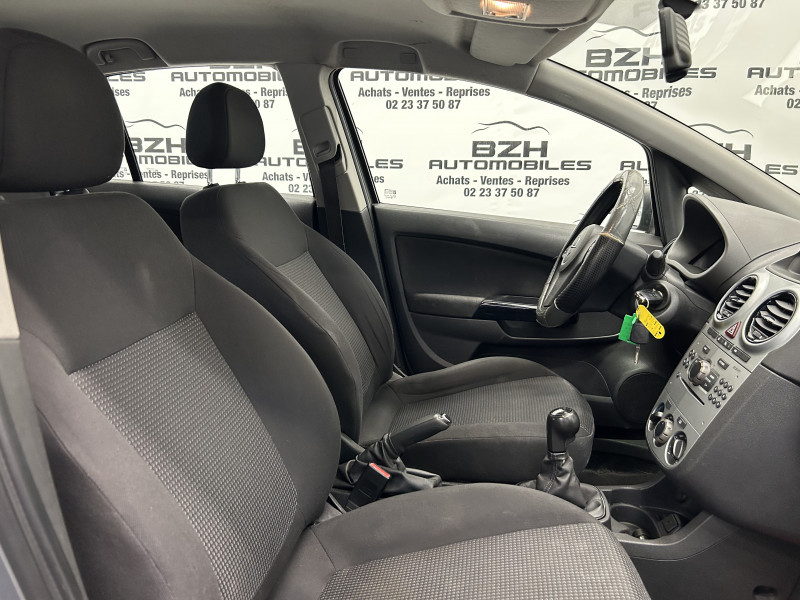 Photo 6 de l'offre de OPEL CORSA 1.3 CDTI95 FAP COLOR EDITION 5P à 7490€ chez BZH Automobiles