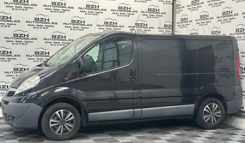 Photo 3 de l'offre de OPEL MOVANO COMBI 2.3 CDTI150 L2H2 3.5T à 15990€ chez BZH Automobiles