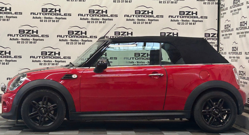 Photo 4 de l'offre de MINI CABRIO COOPER D 112CH PACK CHILI à 13490€ chez BZH Automobiles