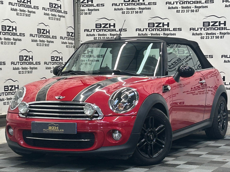 Photo 2 de l'offre de MINI CABRIO COOPER D 112CH PACK CHILI à 13490€ chez BZH Automobiles