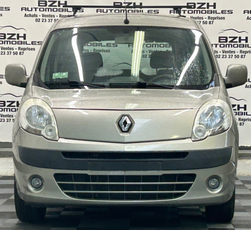 Photo 3 de l'offre de RENAULT KANGOO II 1.6 90CH ACCESS à 11990€ chez BZH Automobiles