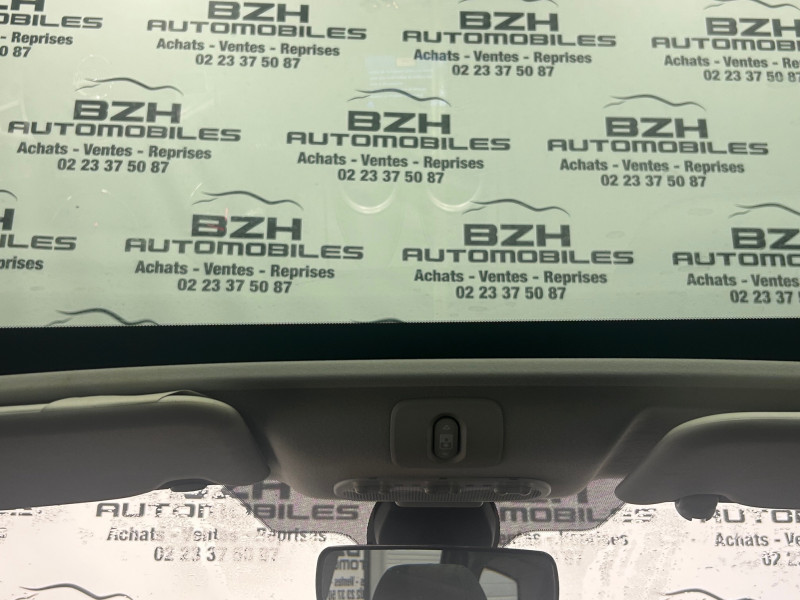 Photo 16 de l'offre de NISSAN QASHQAI+2 1.5 DCI 110CH FAP CONNECT EDITION * ÉCRAN / CLIM / RÉGUL / TOIT PANNO / ATTELAGE à 10990€ chez BZH Automobiles